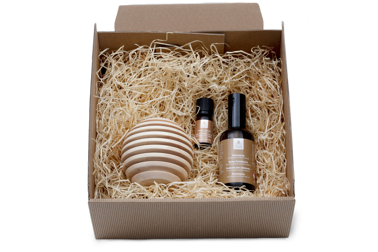 8060-Geschenkset-Globe-und-Raumspray_LoRes Duftholz Globe und Raumspray