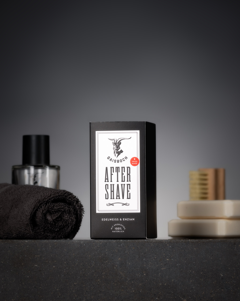 After-Shave-Stein-mit-Props-Hoch-4_5