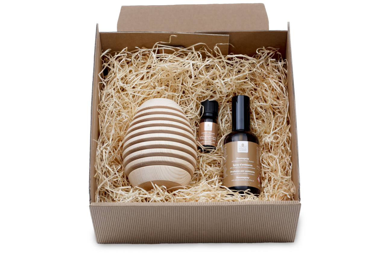 8065-Geschenkset-Pine-und-Raumspray_LoRes