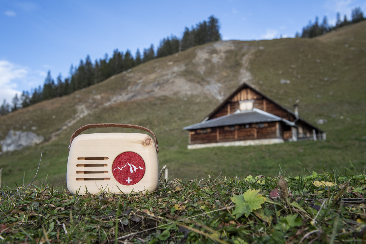 3000_Senn-rot_H-tte-4_low-res